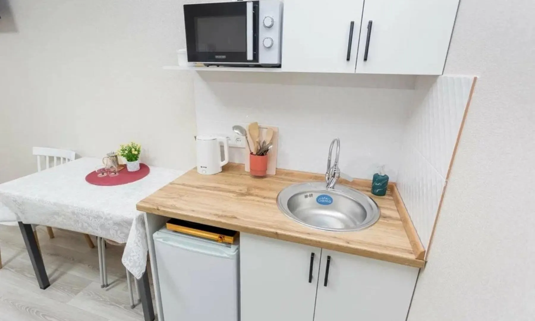 Apartamento Свежая Студия В Центре Города Almaty Cazaquistão